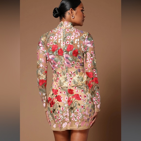 Floral Embroidered Mini Dress - Picture 3 of 4
